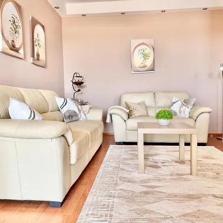 Riverside Free Parking Apartmán *