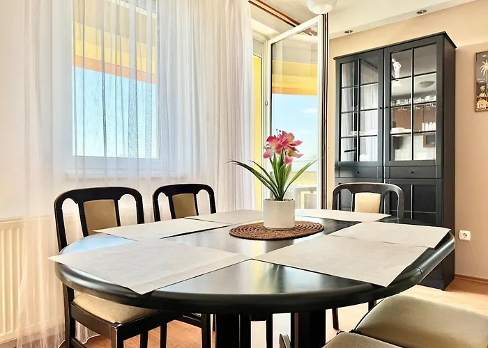 Riverside Free Parking * Dunakeszi