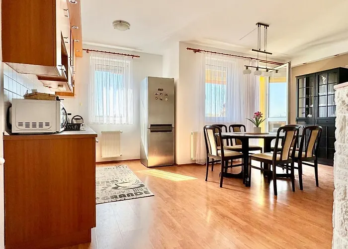 Apartment Riverside Free Parking *